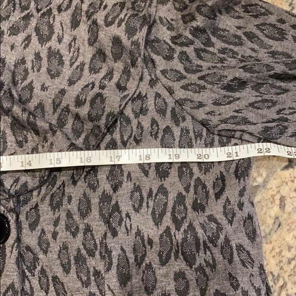 Vintage style Marisa Christina Long Leopard double breast cardigan L Bla… - Picture 7 of 12